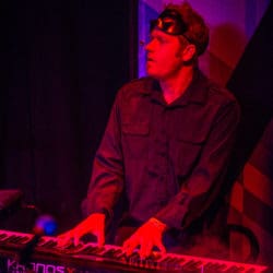 Bryan Stacks - Keyboard
