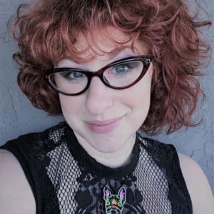 Corinne Headshot sq