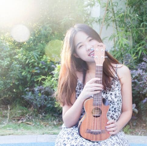 girl ukulele player