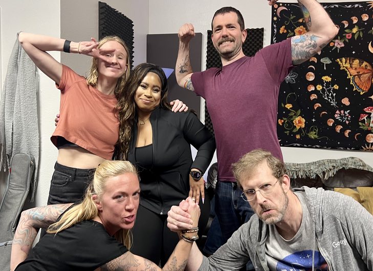 Tweens in group singing class